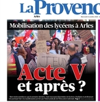 UNE de la Provence 14.10.26 -  voir en grand cette image"